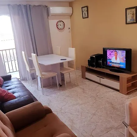 Homestay Nice And Quite *